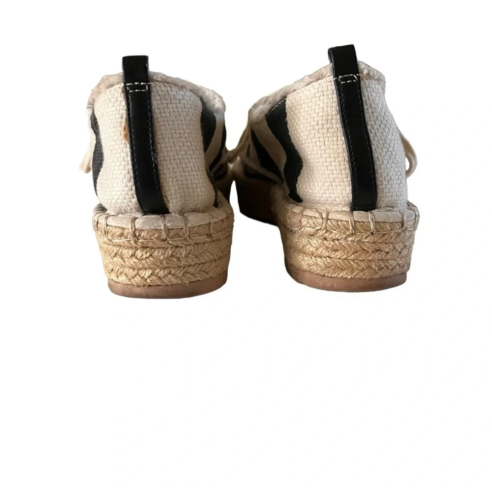Dolce Vita DV Black Cream Stripe Espadrille Sneakers Shoes 7.5